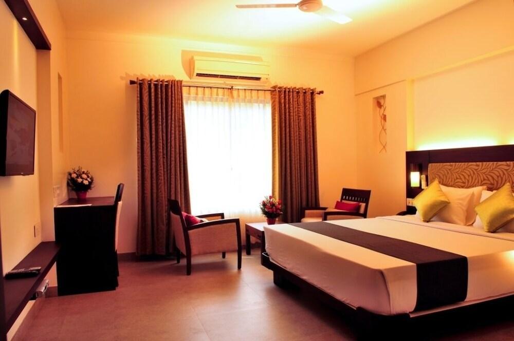 Copper Folia Otel Kozhikode Dış mekan fotoğraf