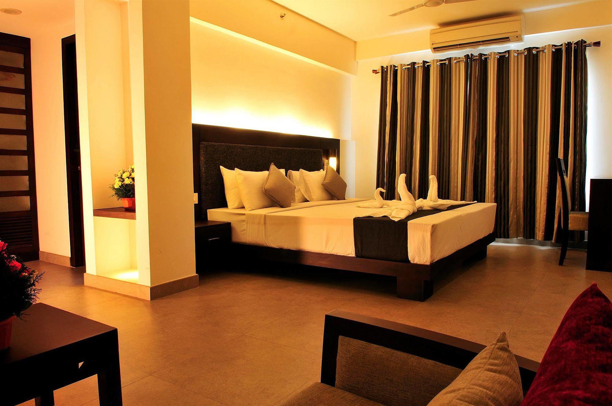 Copper Folia Otel Kozhikode Dış mekan fotoğraf